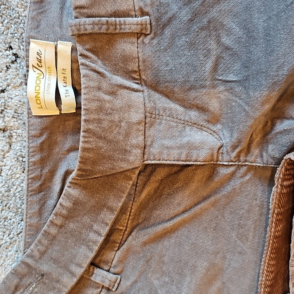 LONDONJEAN By Victorias Secret Taupe Corduroy Trousers And Grey Trousers Size 4L - Picture 2 of 3